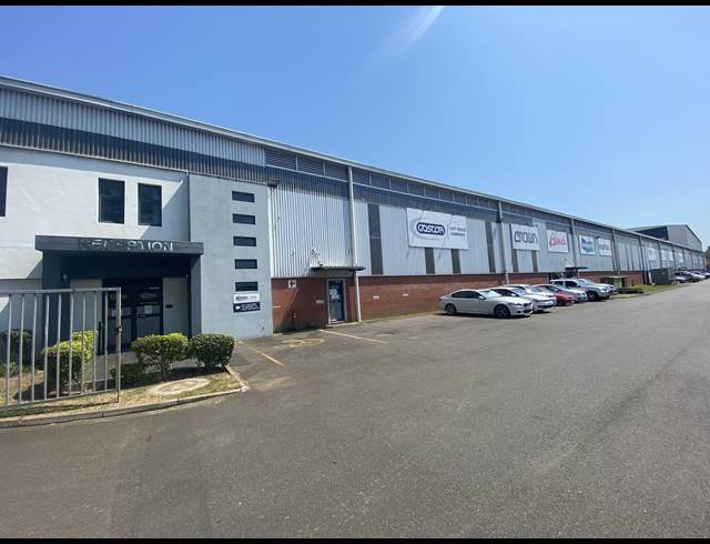 3,254M² WAREHOUSE TO LET IN RIVERHORSE VALLEY